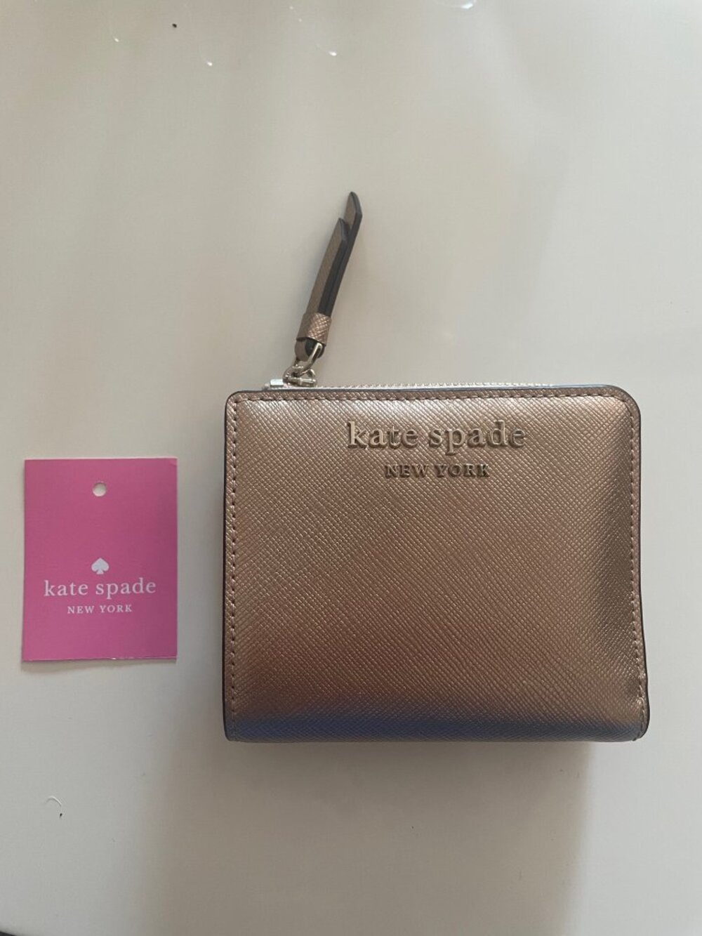 NWT Kate Spade Cameron Small L-Zip Leather Bifold Wallet Rose Gold Metallic 4X4